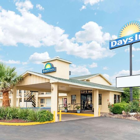 Days Inn By Wyndham Snyder Eksteriør bilde